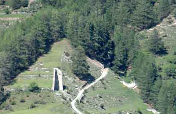 ruderi castello S Pietro Bormio