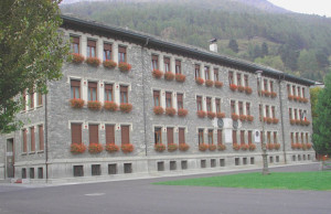Piazza V alpini Bormio