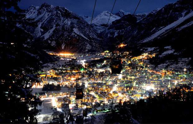 bormio sciata in notturna bormiski